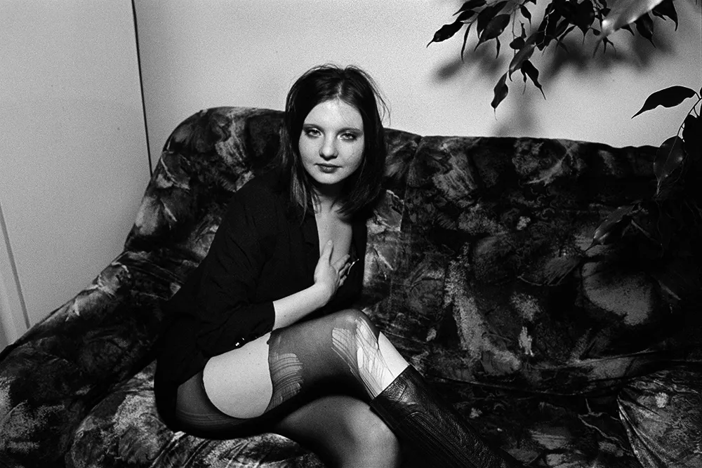 Žena, kůže, tíseň, kost 2